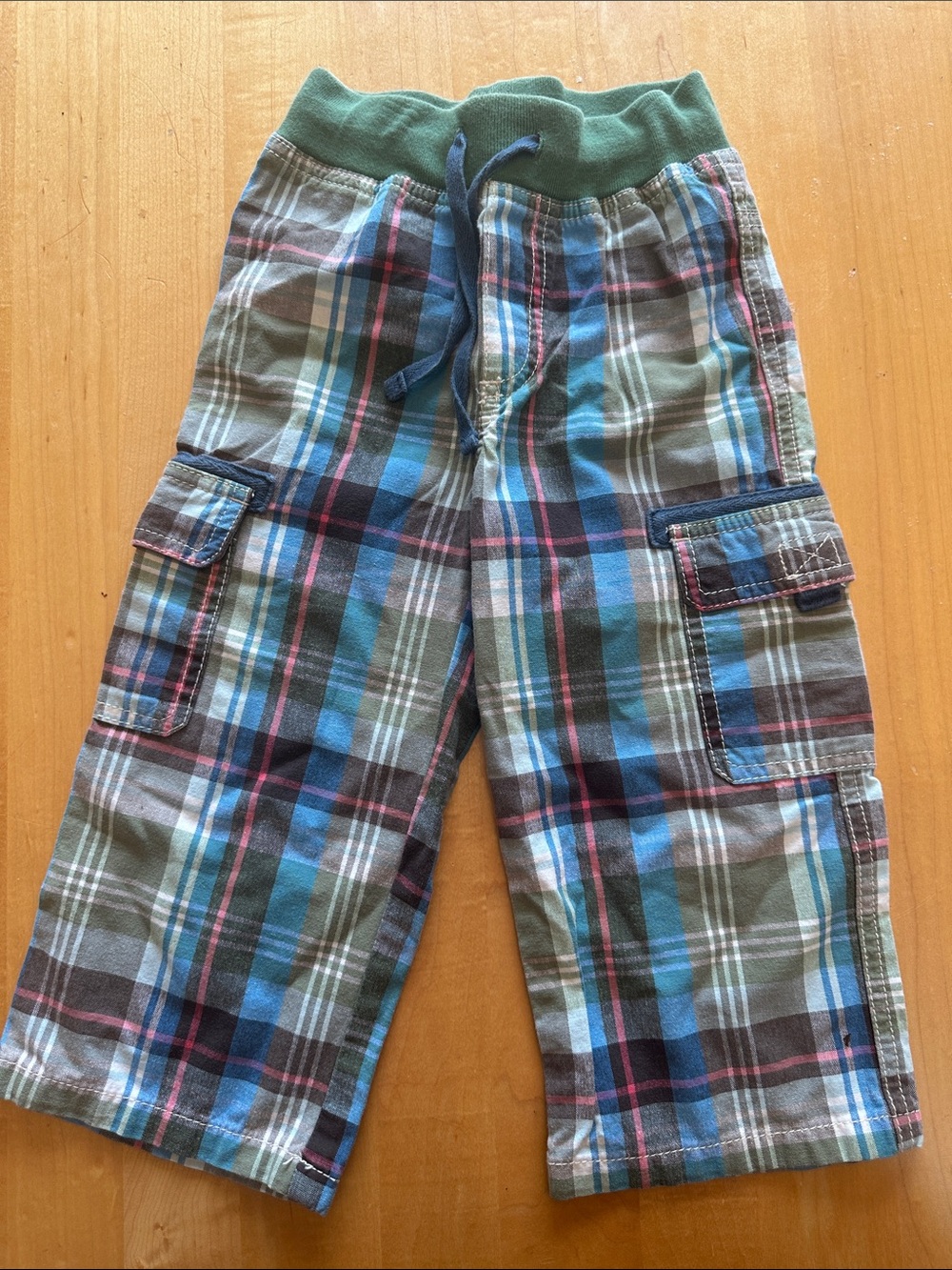 Mini Boden Kids Plaid Cargo Sweatpants with Green Elastic Waistband